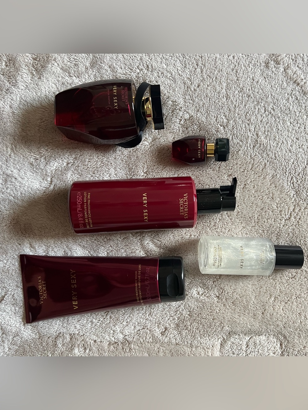 Victoria's Secret Very Sexy Red Bath & Body Set